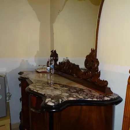 Bed and breakfast B&B Centrale 2*