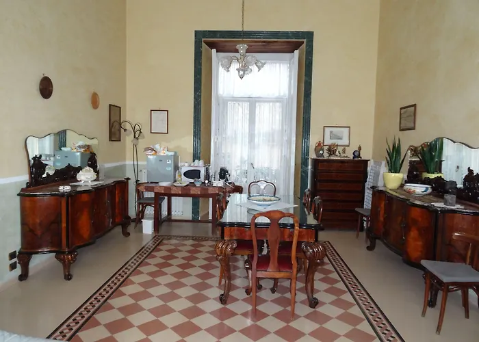 Bed and Breakfast B&B Centrale Σαλέρνο