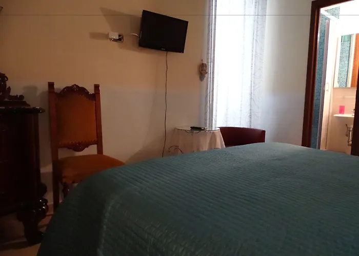 B&B Centrale Σαλέρνο