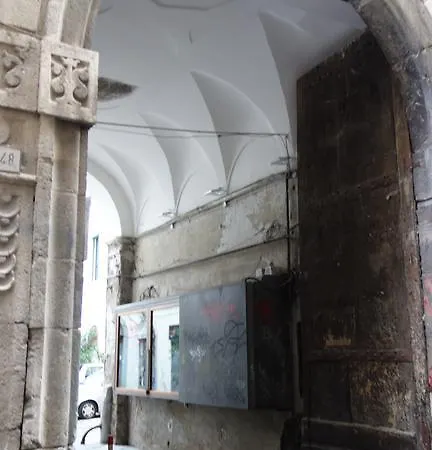 Alojamento de Acomodação e Pequeno-almoço B&B Centrale