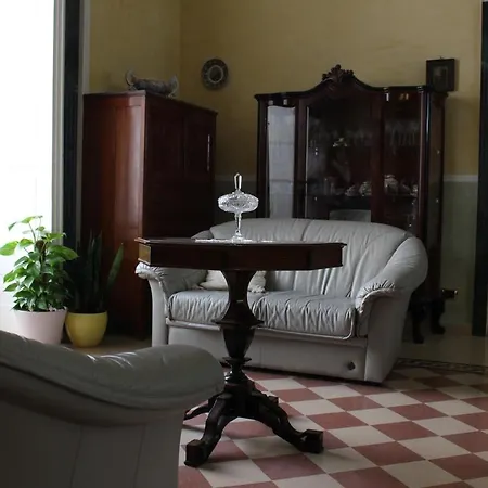 B&B Centrale Alojamento de Acomodação e Pequeno-almoço Salerno