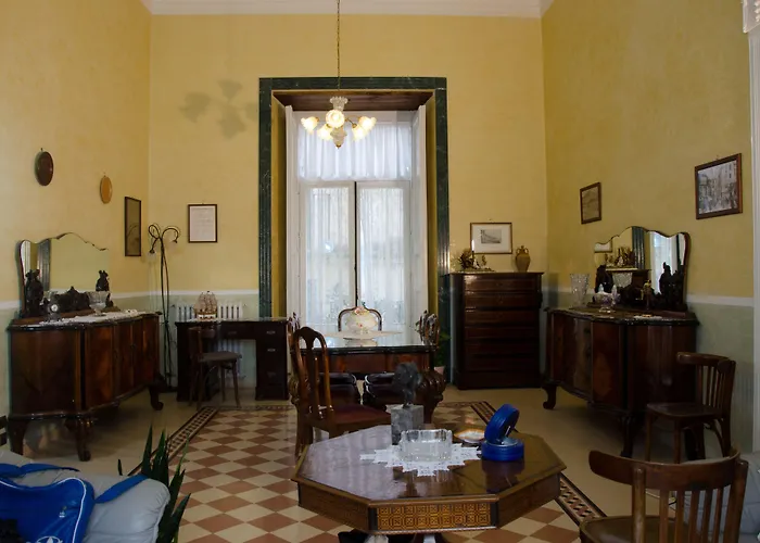 Bed & Breakfast B&B Centrale 2*